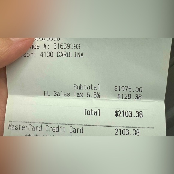 Chanel Sunglasses bag ,99% New. With receipt and certificate of authenticity - Picture 10 of 10